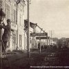 В город пришло электричество - В город пришло электричество. Фотография 1926 года. Улица Советская, центр.