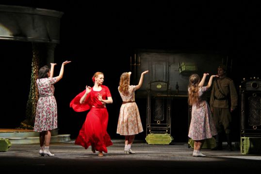 Гастроли драмтеатра