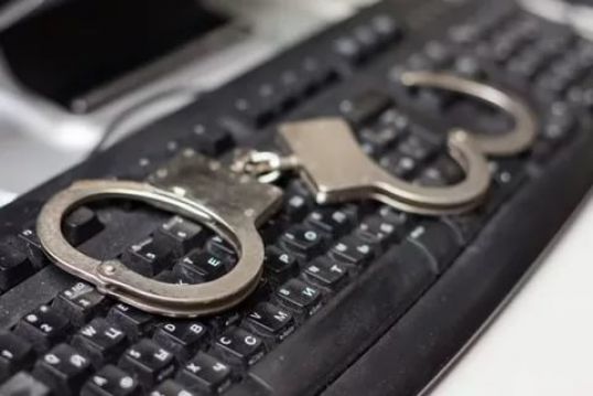 Прокуратура выявила экстремистские материалы