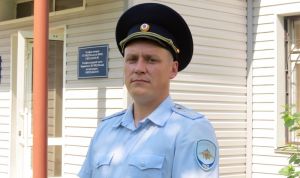 Недалеко от Котельнича сотрудник транспортной полиции спас водителя