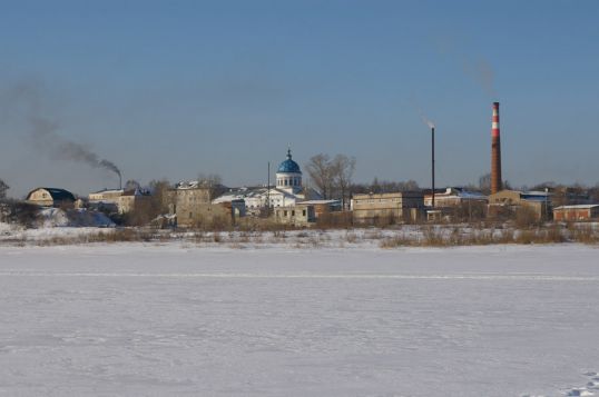 Зима пока не прощается
