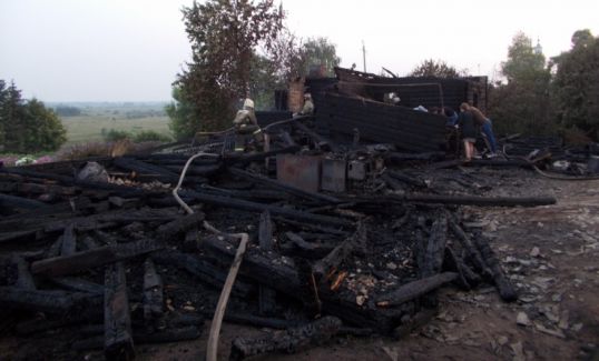 В Юрьво сгорел дом