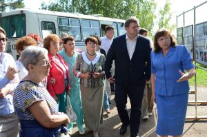 Официально о визите Белых