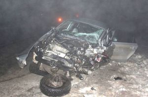 В двойном ДТП погиб водитель