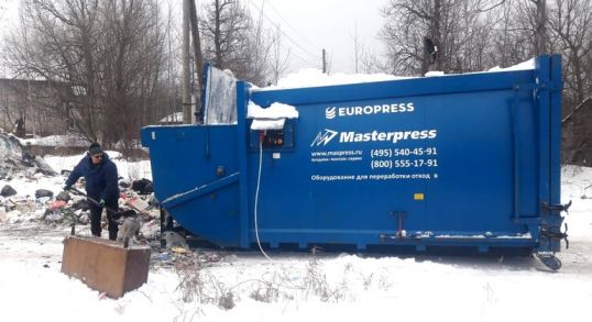 В Затоне начался вывоз мусора