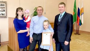 Благодаря федеральной и региональной поддержке жилищные условия улучшит котельничская молодая семья