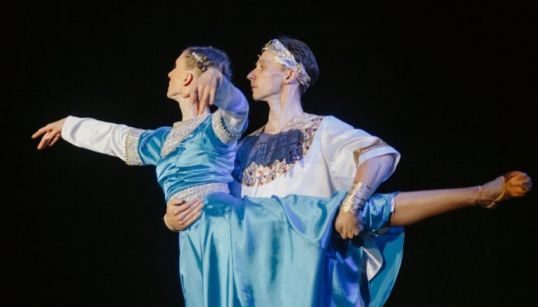 Благотворительный спектакль и концерт юных исполнителей