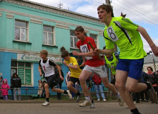 В эстафете победила пятая школа