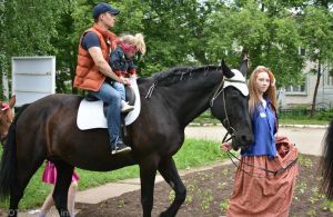 В Юбилейном пройдет костюмированный конный парад