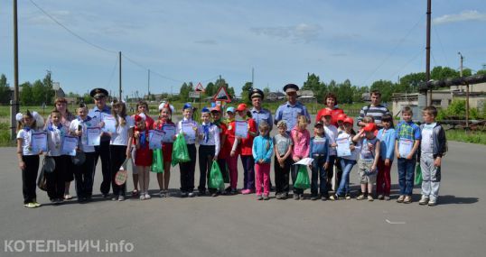 Соревновались знатоки ПДД