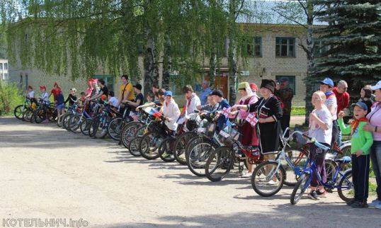 В Светлом прошел костюмированный велопробег