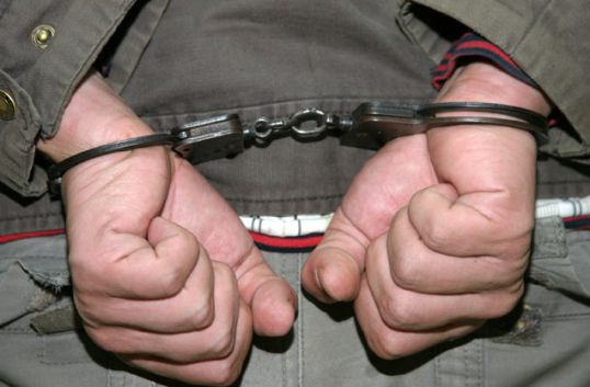 За избиение по четыре года