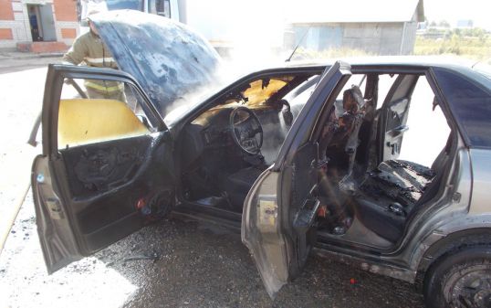 Сгорел автомобиль