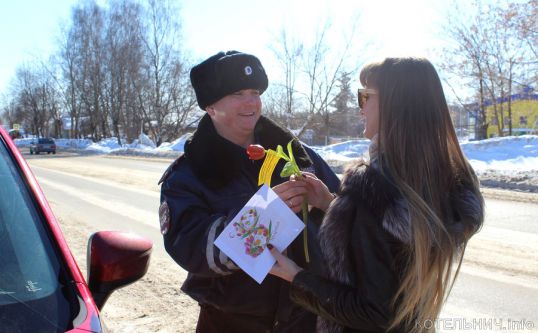 &laquo;Цветочный патруль&raquo; ГИБДД