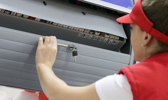 &laquo;Магниту&raquo; запретили сигареты