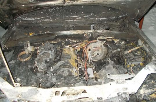 Сгорела "Нексия"