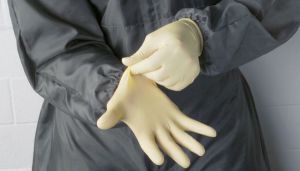 Санитарка морга обворовала погибшую