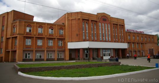 Дополнительные поезда на праздники