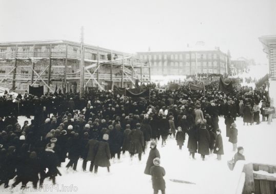 Котельнич: годы и люди