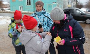 Отряд ЮИД первой школы организовали акцию «Стань ярче!»