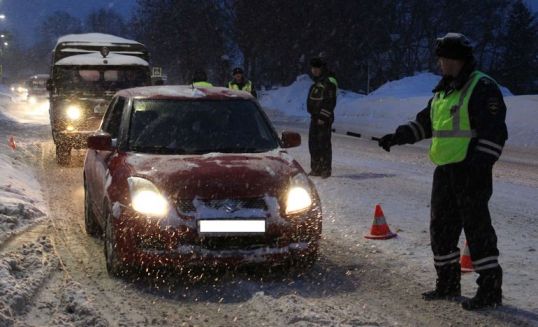 Трех нетрезвых водителей задержали за прошедшие выходные