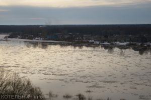 Ледоход на Вятке