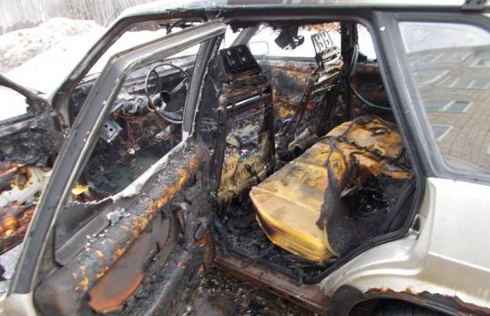 Сгорела "девятка"