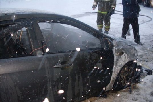 Сгорела "Киа"