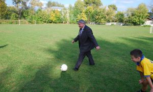 Спикер заксобрания забил в котельничские ворота