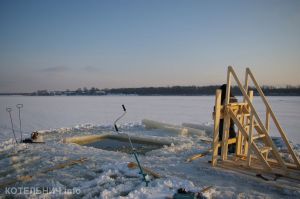 Крещенскую купель делают
