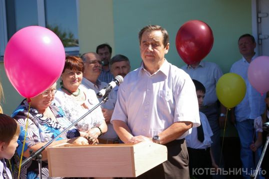 На юбилей школы приедет сын маршала Соколова