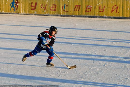 В котельниче появилась секция по хоккею