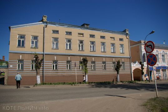 Избраны депутатами Котельничской городской Думы