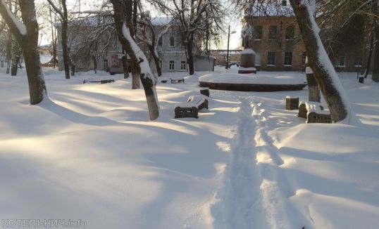 Снег и тени