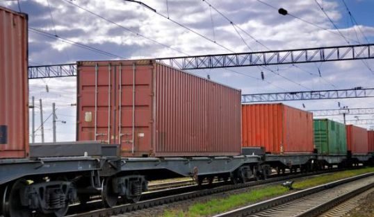 В Котельниче будут останавливаться грузовые экспрессы