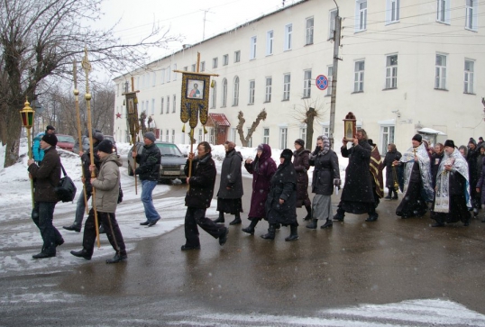 Котельничане вспоминают небесного покровителя города