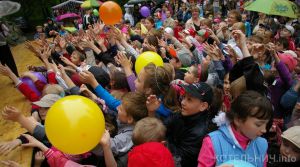 На детский праздник в Москву