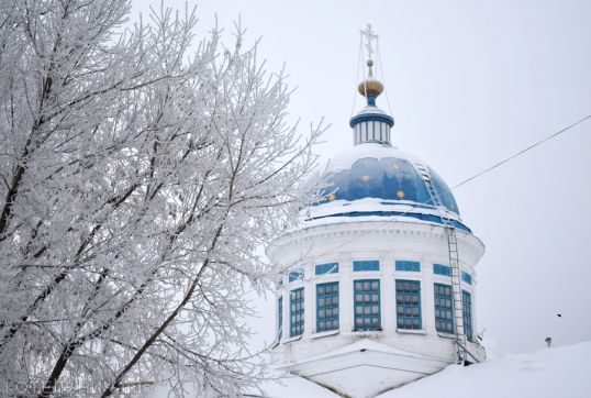 Где набрать святой воды