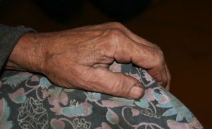 Обокрала собственную бабушку