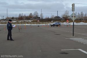 В Котельниче прошли соревнования полицейских