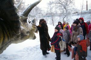 Снегозавр ждет в гости