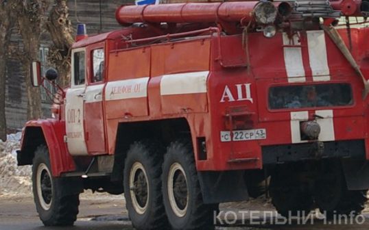 Десять пожарных тушили дом в Микилятах