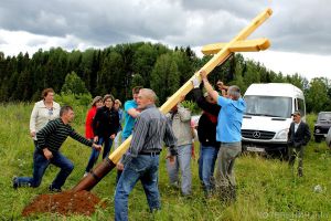 От благодарных потомков пращуру Титу Мартьянову