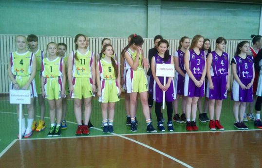 Первое место у баскетболисток из Ленинской Искры