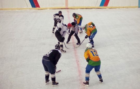 В Котельничском районе прошел хоккейный турнир